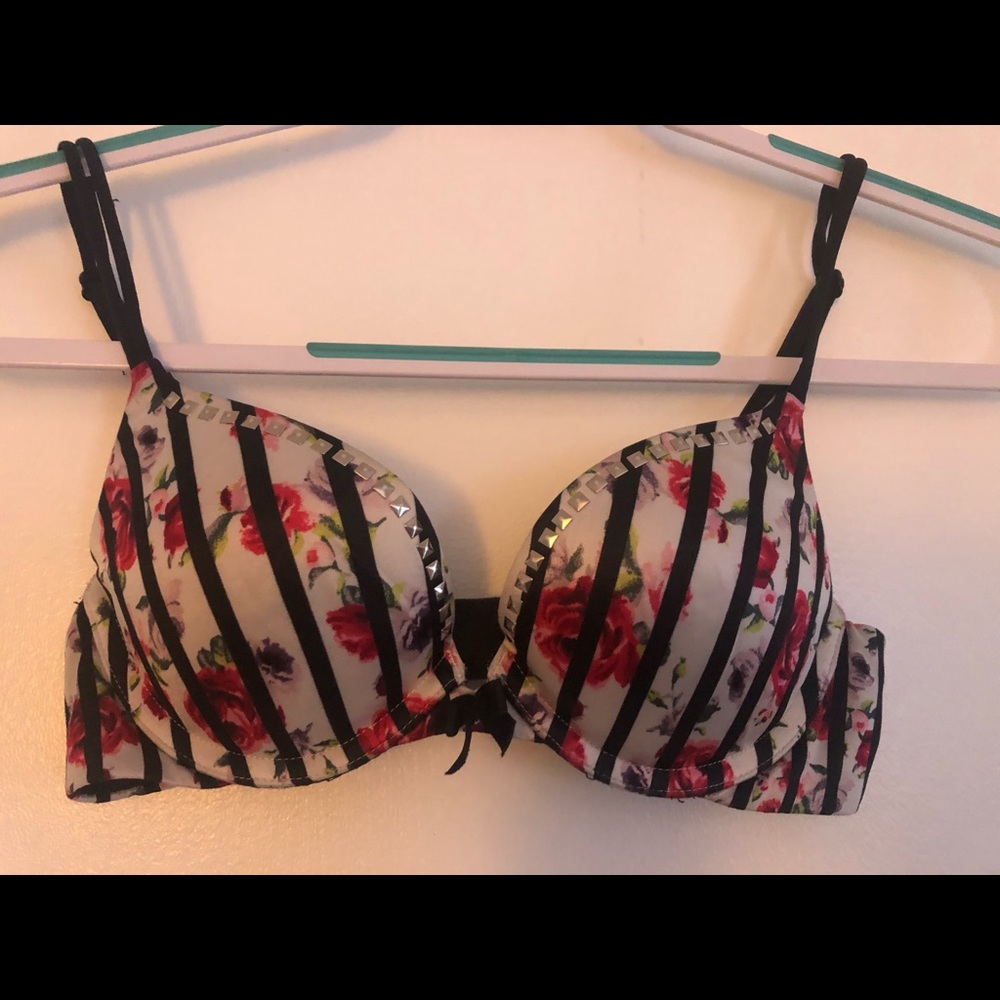 Victoria Secret Bra